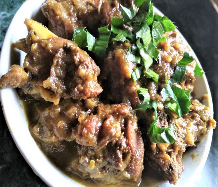 Posola Patha Mangsho